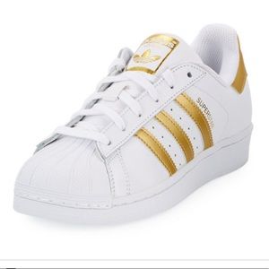 NEW adidas superstar shoes size 6